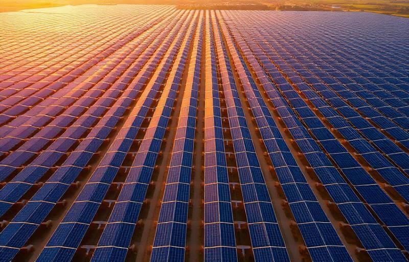 Industrial solar installation by AMPS